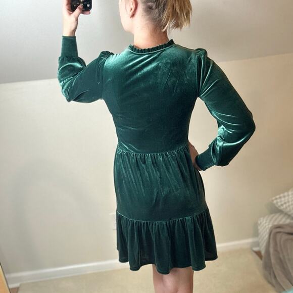1.State: Green Velvet Tiered Dress - Picture 2 of 12